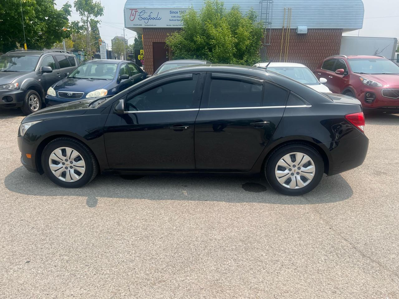 2014 Chevrolet Cruze 4dr Sdn 1LT - Photo #4