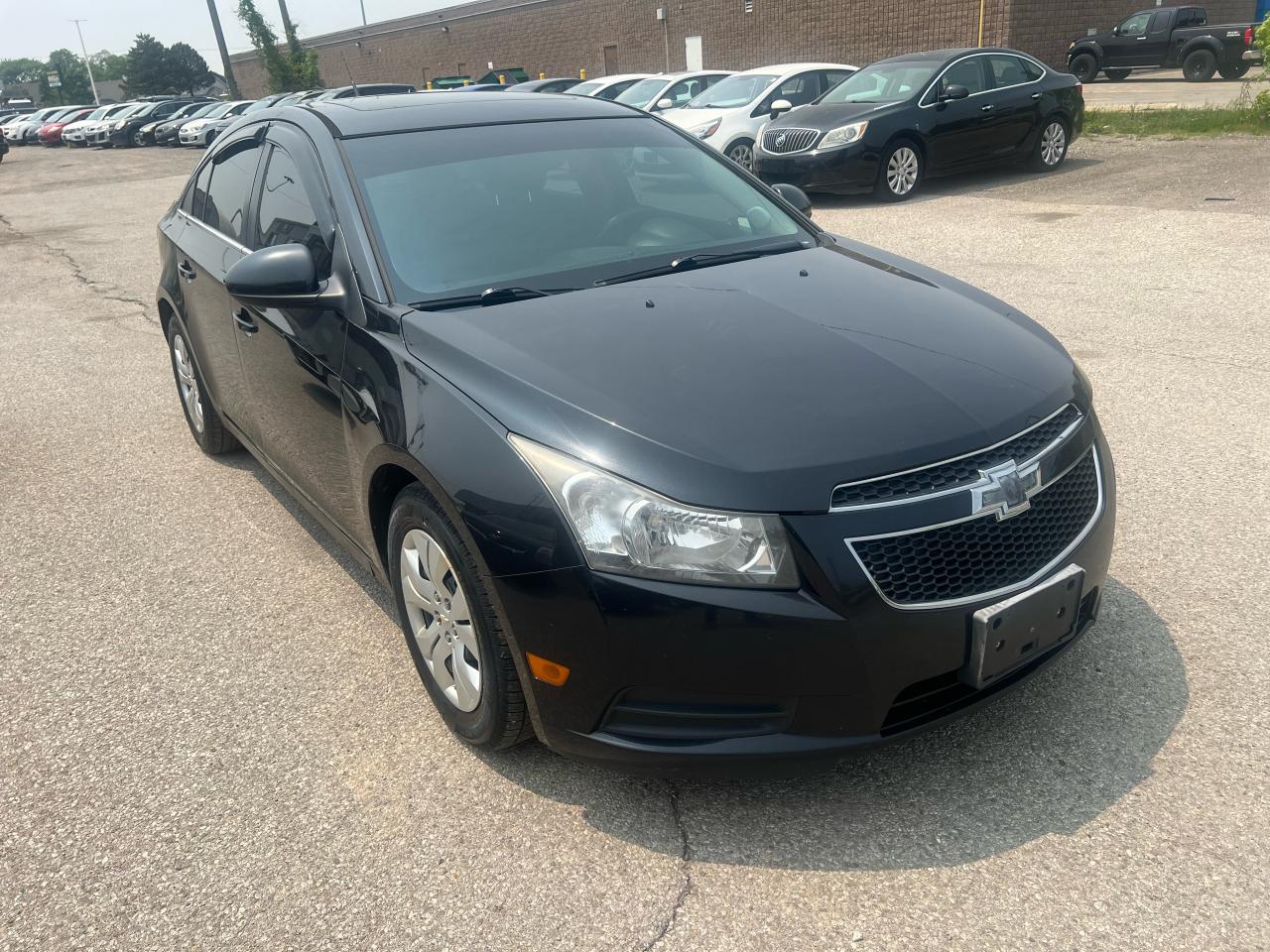 2014 Chevrolet Cruze 4dr Sdn 1LT - Photo #9