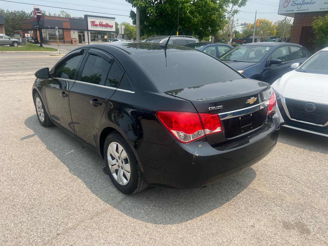 2014 Chevrolet Cruze 4dr Sdn 1LT - Photo #5