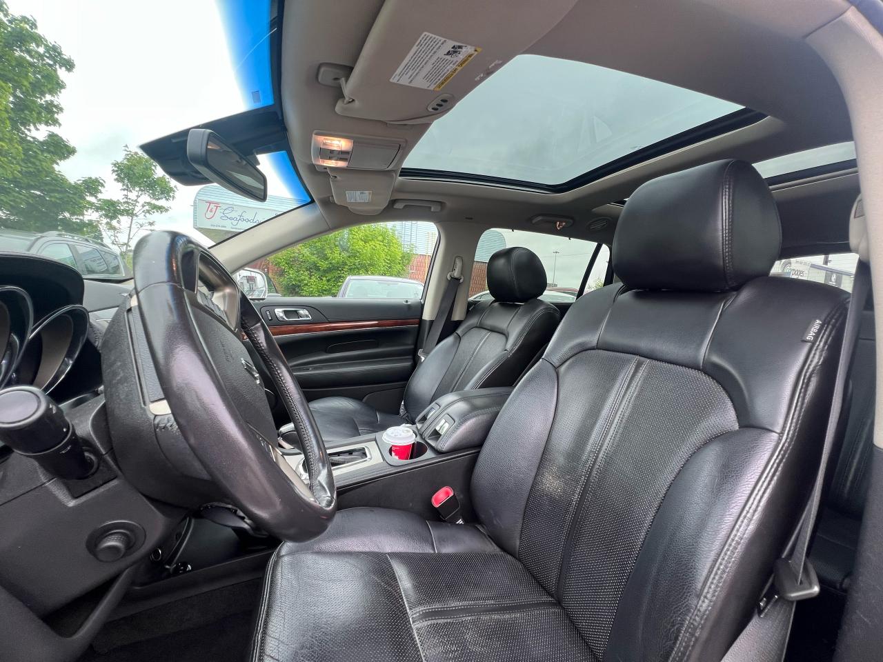 2011 Lincoln MKT 4DR WGN 3.5L AWD - Photo #9