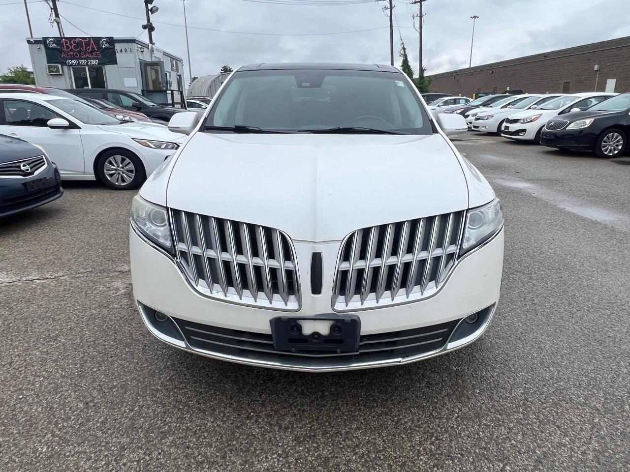 2011 Lincoln MKT 4DR WGN 3.5L AWD - Photo #8