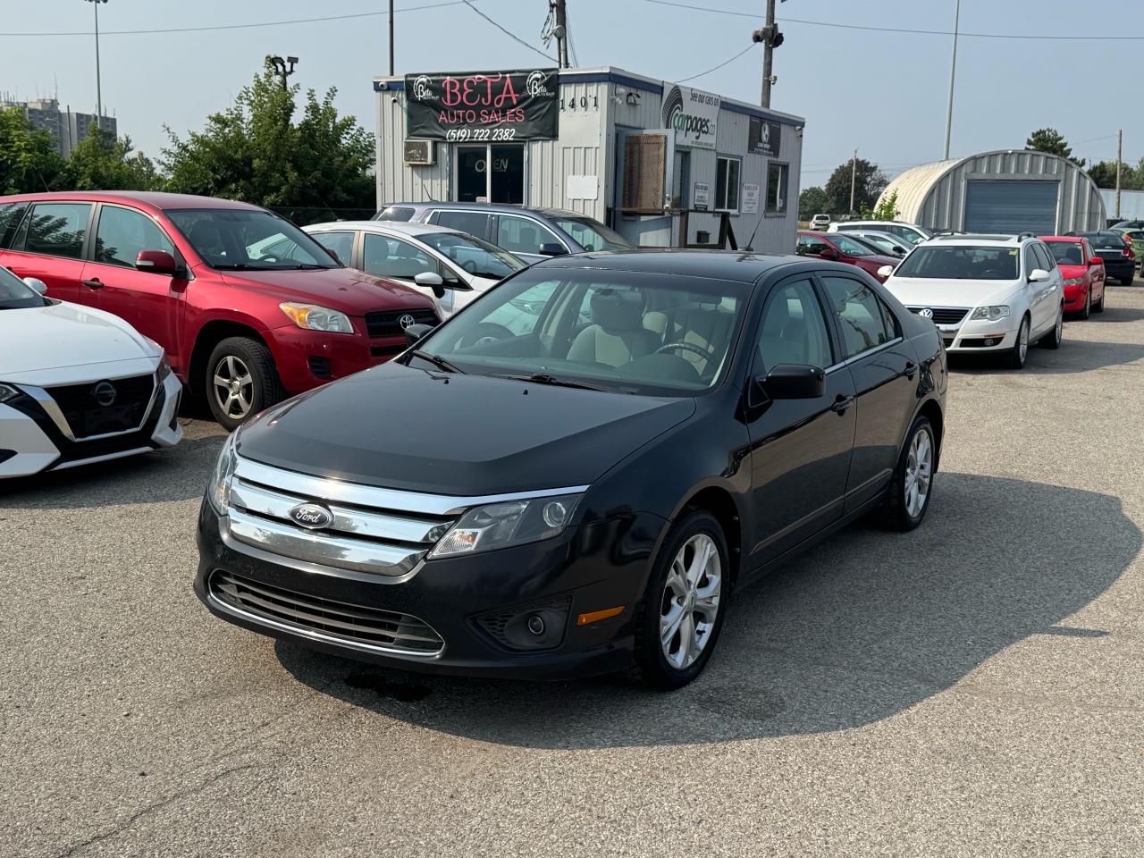 2012 Ford Fusion 4dr Sdn SE FWD - Photo #2
