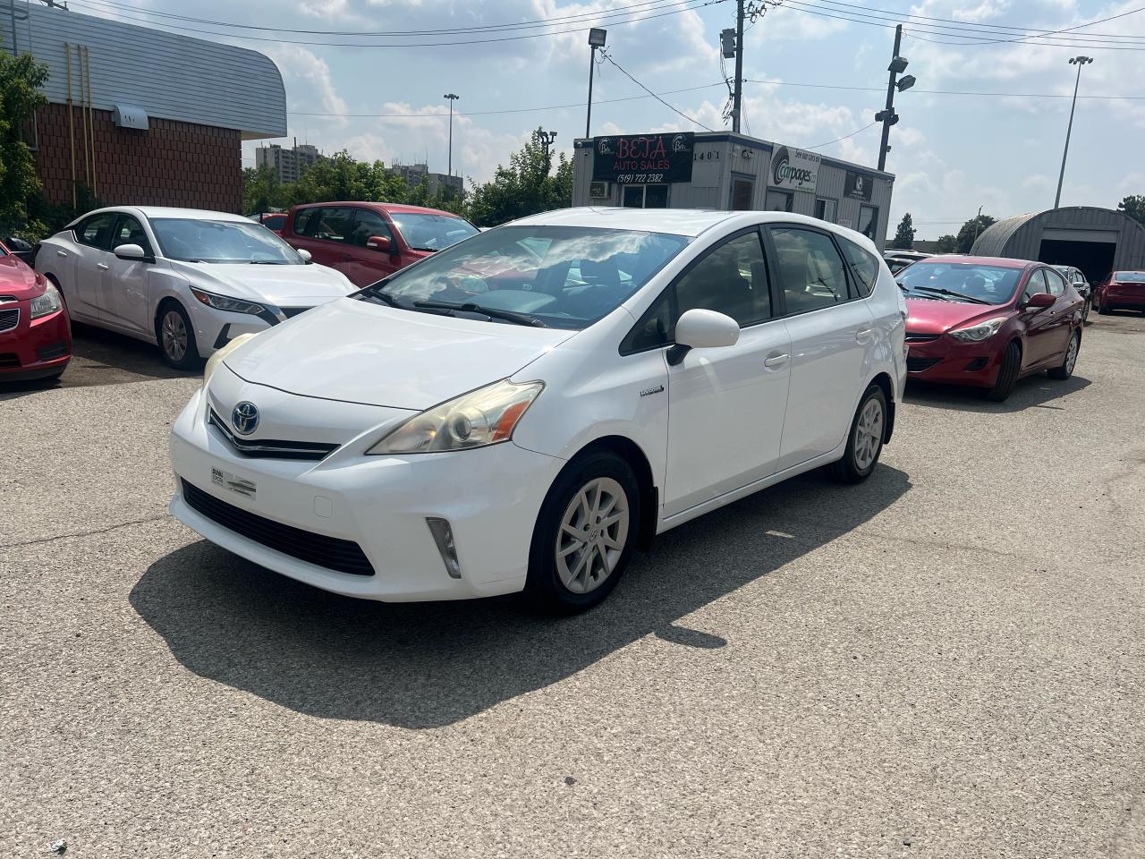 2012 Toyota Prius v 5dr HB - Photo #2