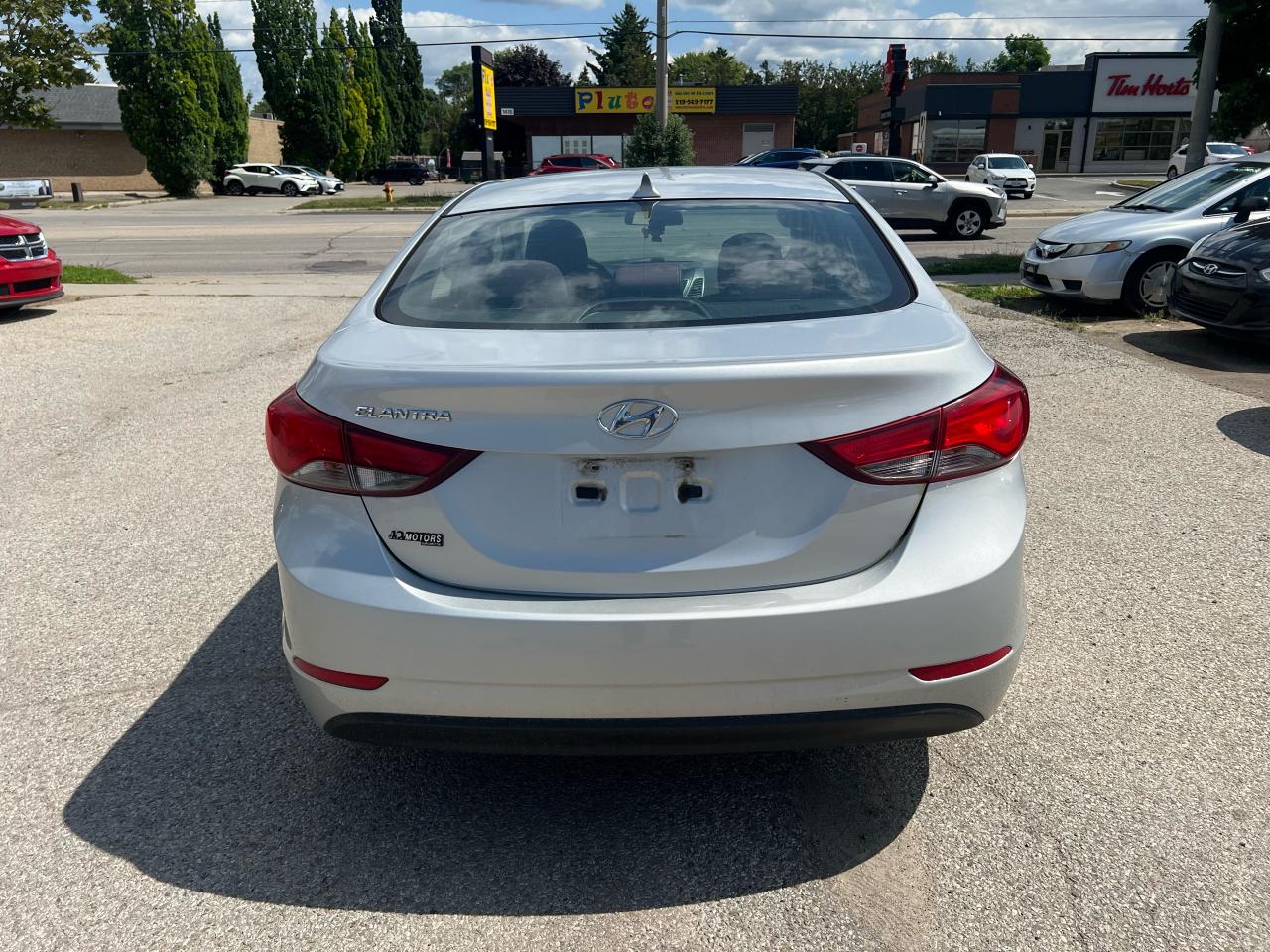 2015 Hyundai Elantra 4DR SDN AUTO GL - Photo #6