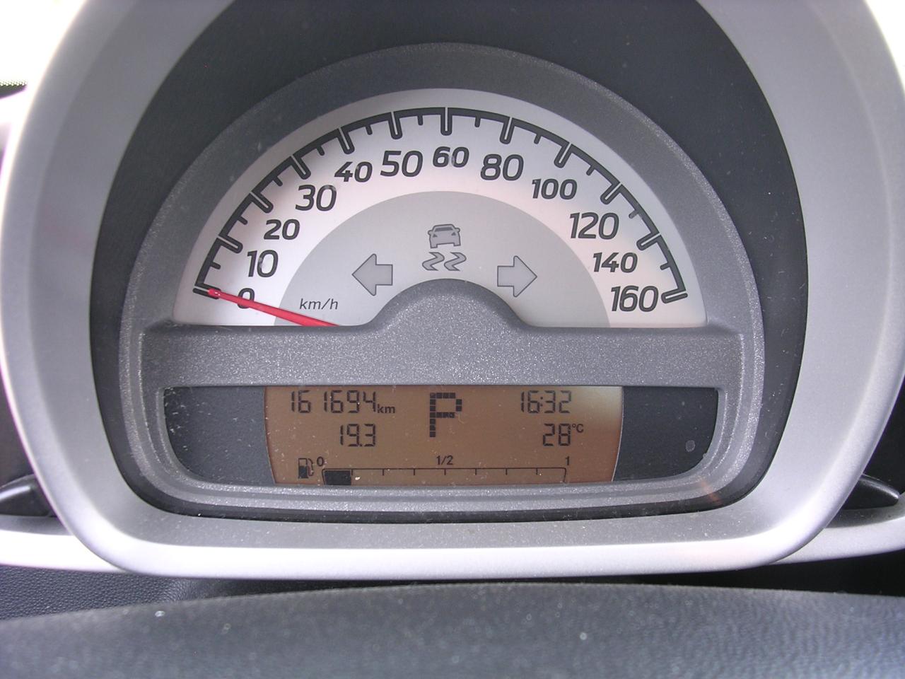 2011 Smart fortwo 2dr Cpe BRABUS - Photo #10