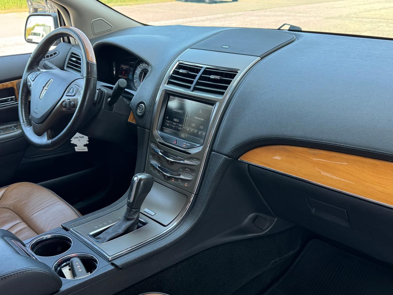 2015 Lincoln MKX AWD **DEALER SERVICED** - Photo #31