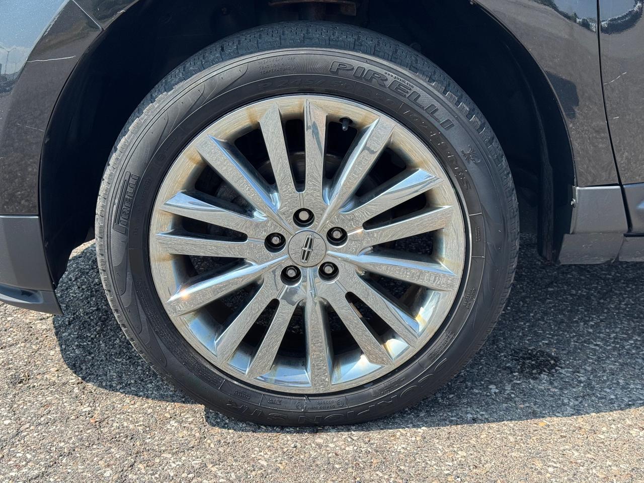 2015 Lincoln MKX AWD **DEALER SERVICED** - Photo #16