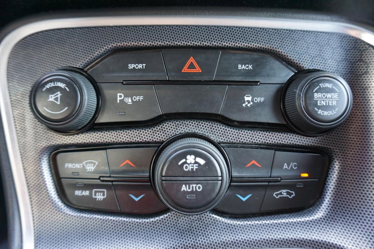 2015 Dodge Challenger SXT PLUS CERTIFIED *ACCIDENT FREE*DODGE MAINTAIN* CAMERA NAV BLUETOOTH LEATHER HEATED SEATS SUNROOF CRUISE ALLOYS - Photo #25