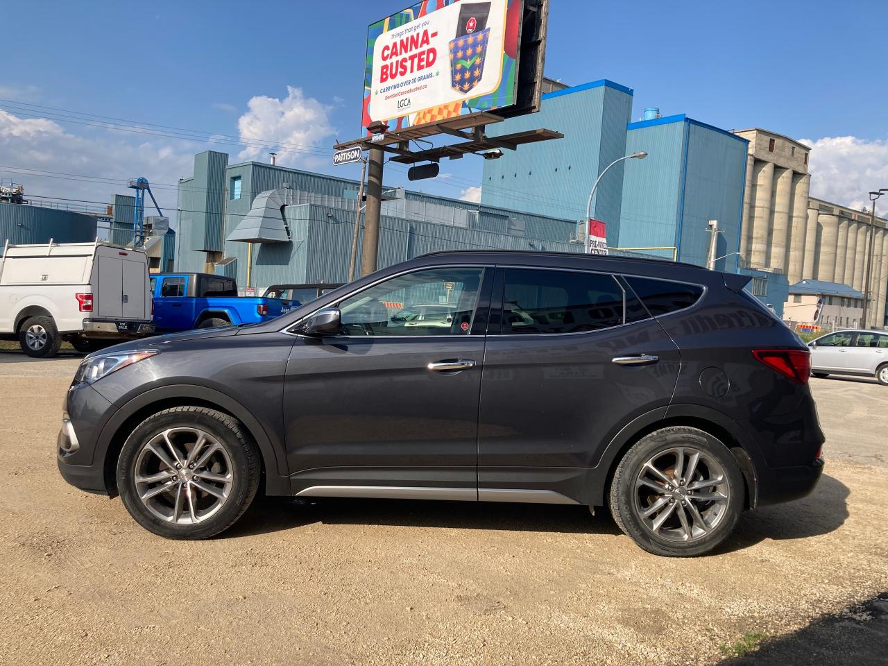 2017 Hyundai Santa Fe Sport Limited - Photo #3