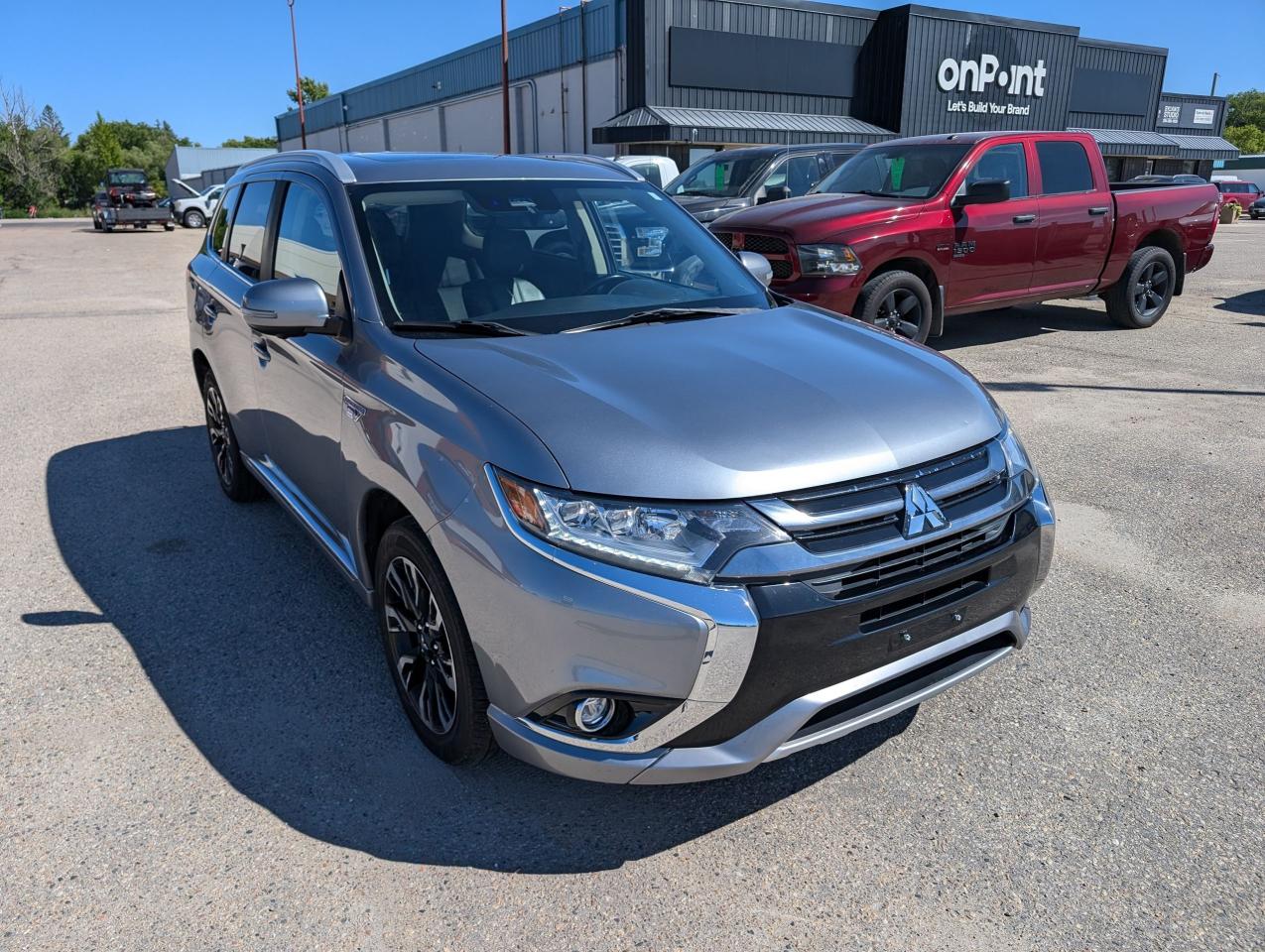 2018 Mitsubishi Outlander PHEV GT | NO ACCIDENTS | FULL ELECTRIC DRIVE MODES - Photo #2