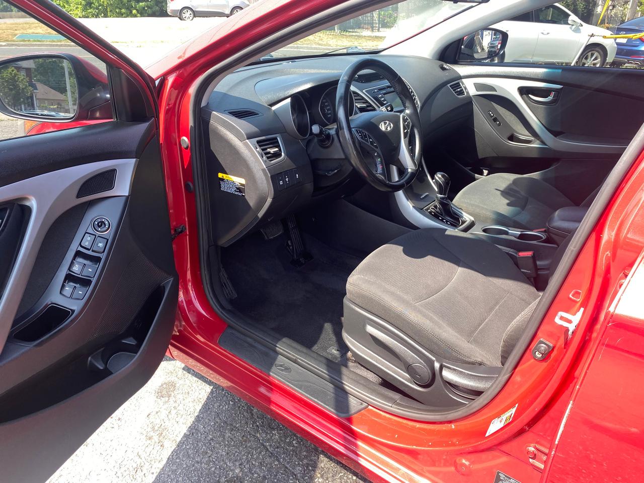 2015 Hyundai Elantra NO Accidents/GLS/Automatic/Backup Camera/Sunroof - Photo #11