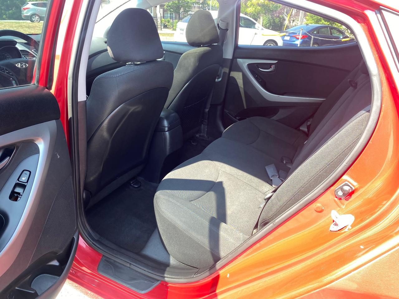 2015 Hyundai Elantra NO Accidents/GLS/Automatic/Backup Camera/Sunroof - Photo #12