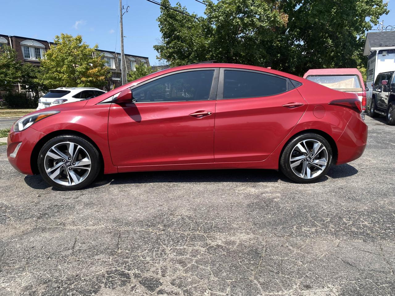 2015 Hyundai Elantra NO Accidents/GLS/Automatic/Backup Camera/Sunroof - Photo #2
