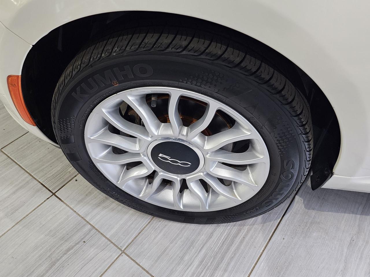 2014 Fiat 500c Lounge - Photo #5