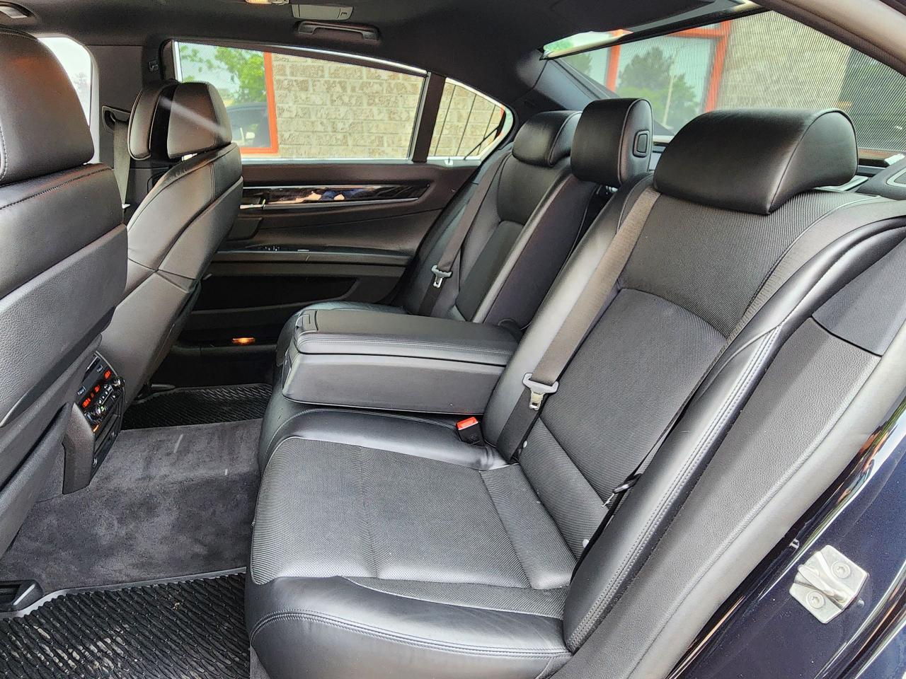 2012 BMW 7 Series 750 LI Xdrive - Photo #15