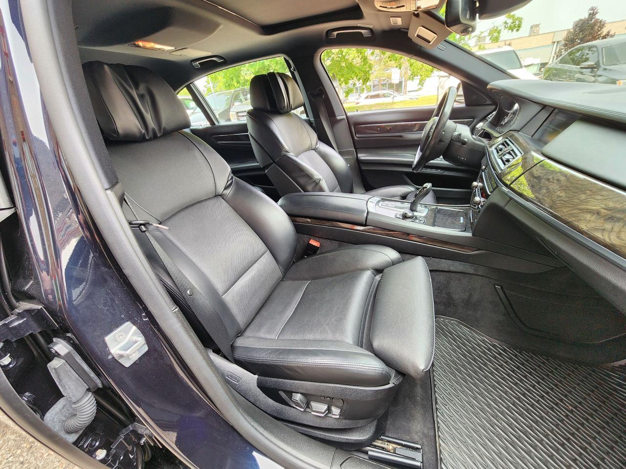 2012 BMW 7 Series 750 LI Xdrive - Photo #16