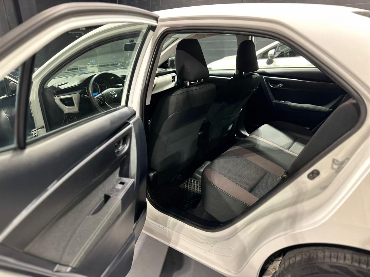 2016 Toyota Corolla CE - Photo #20