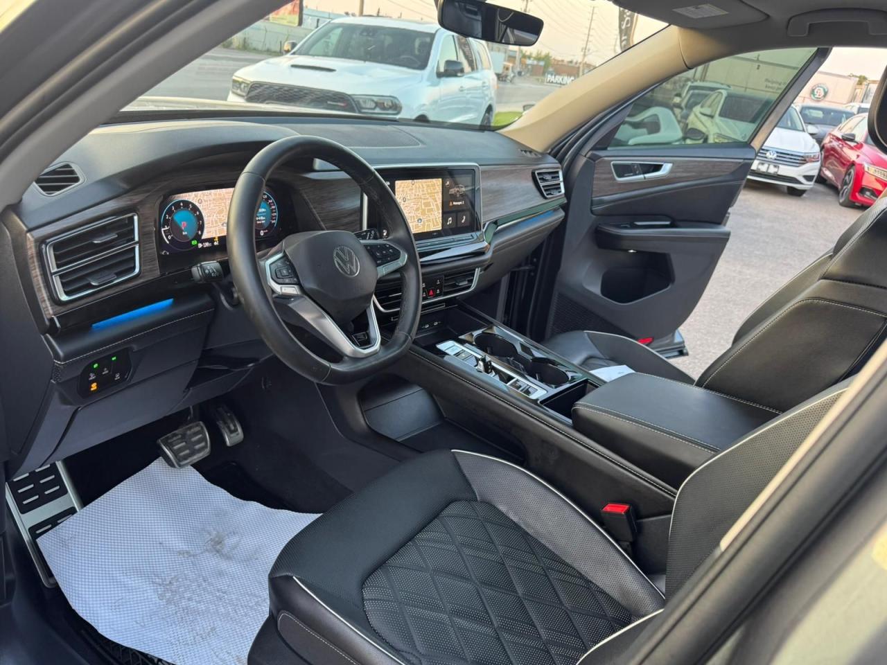 2024 Volkswagen Atlas SEL PREMIUM R-LINE - Photo #23