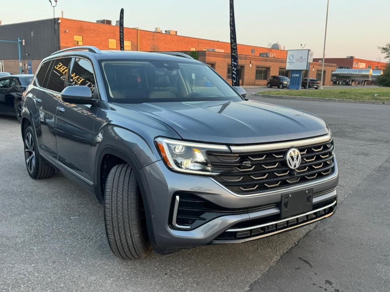 2024 Volkswagen Atlas SEL PREMIUM R-LINE - Photo #6