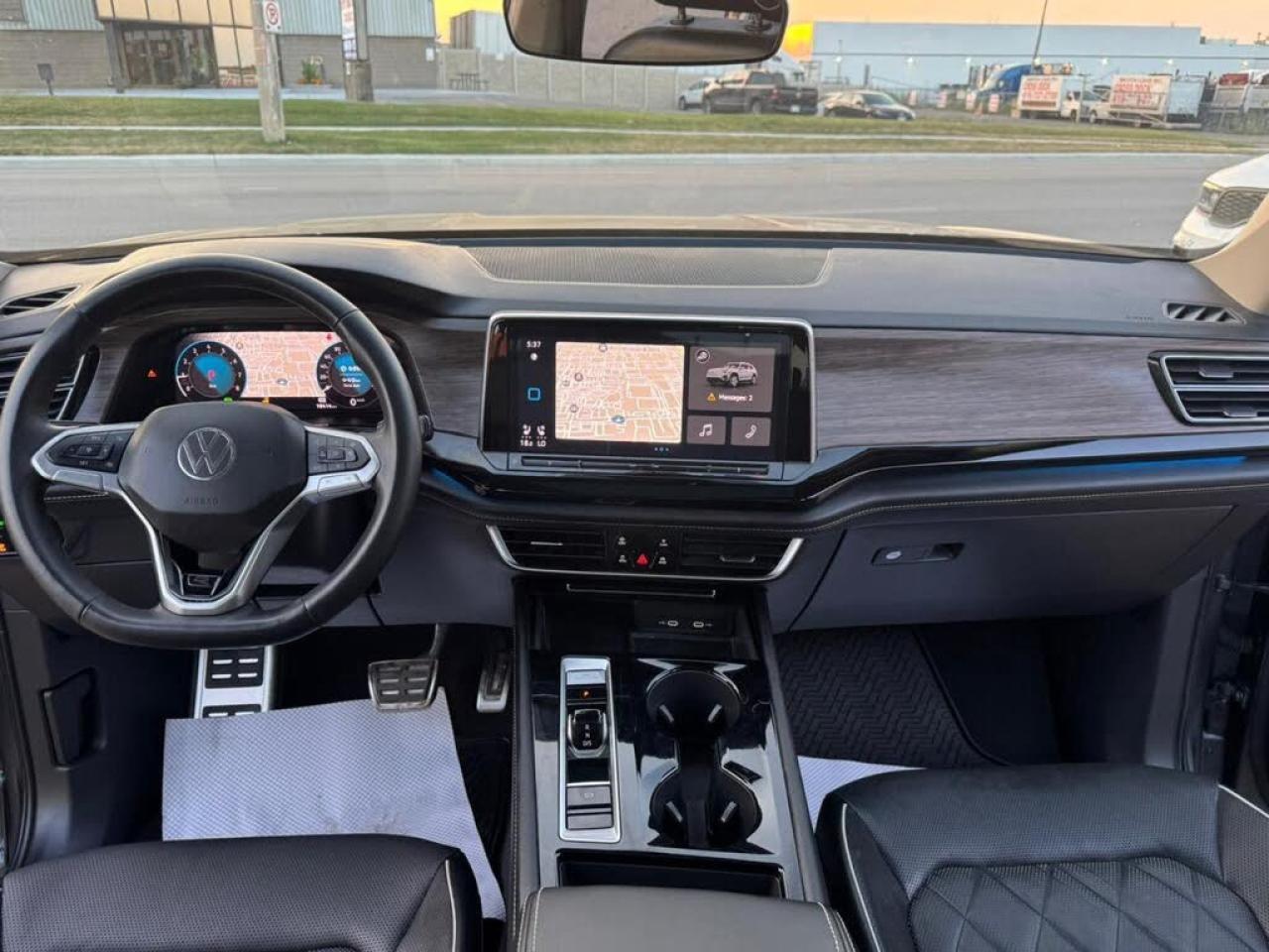 2024 Volkswagen Atlas SEL PREMIUM R-LINE - Photo #32
