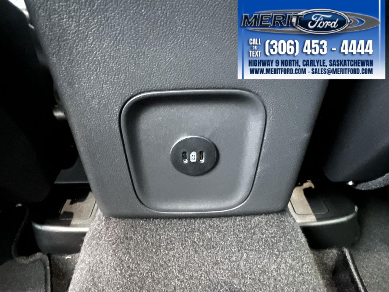 2025 Ford Escape Active Photo5
