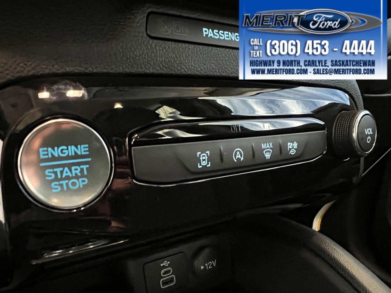 2025 Ford Escape Active Photo5