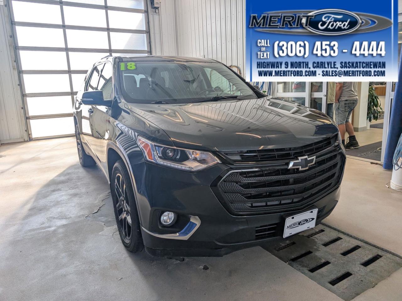 2018 Chevrolet Traverse LT Cloth Pre-Winter Clearance Sale Photo5