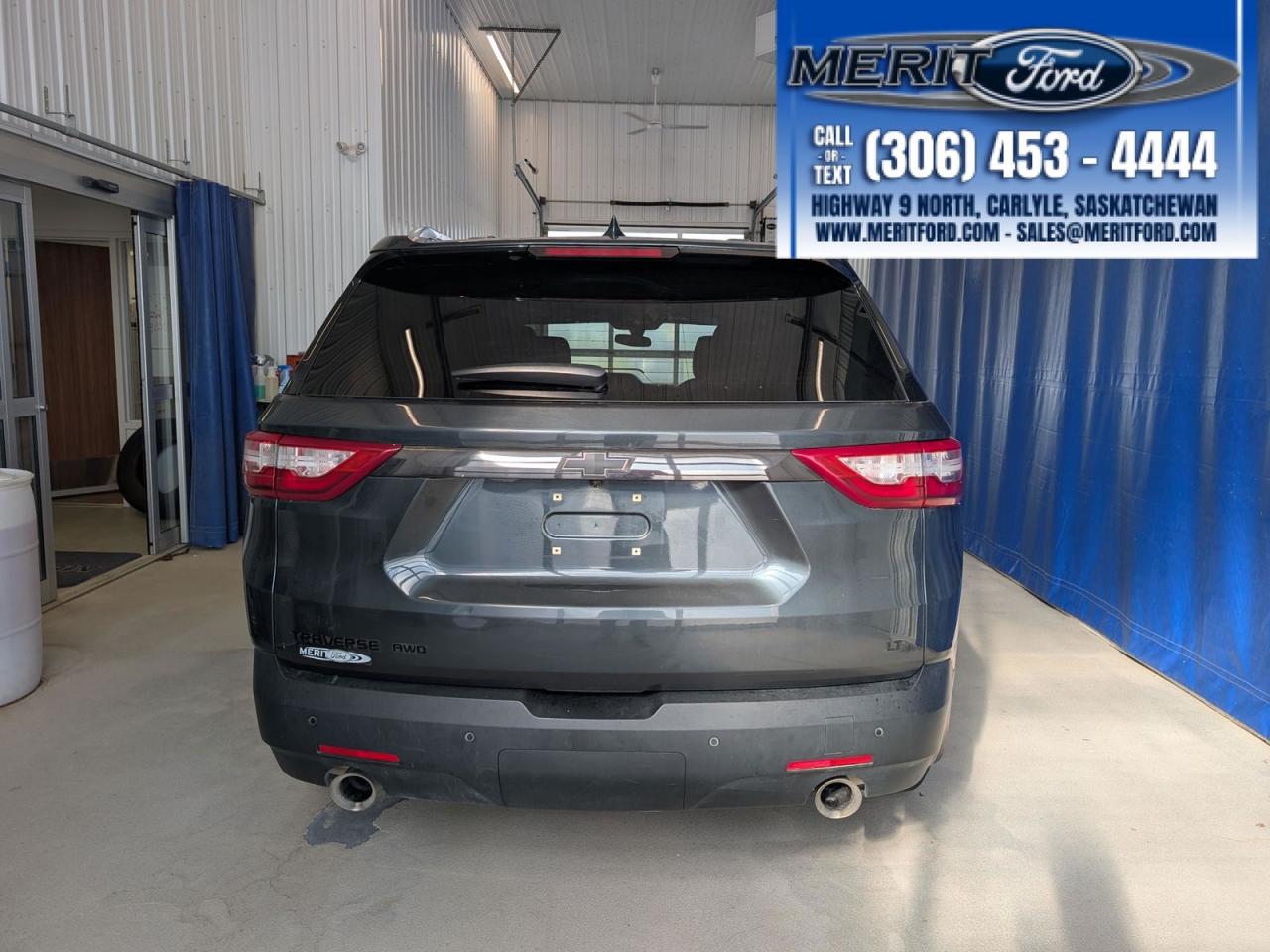 2018 Chevrolet Traverse LT Cloth Pre-Winter Clearance Sale Photo5