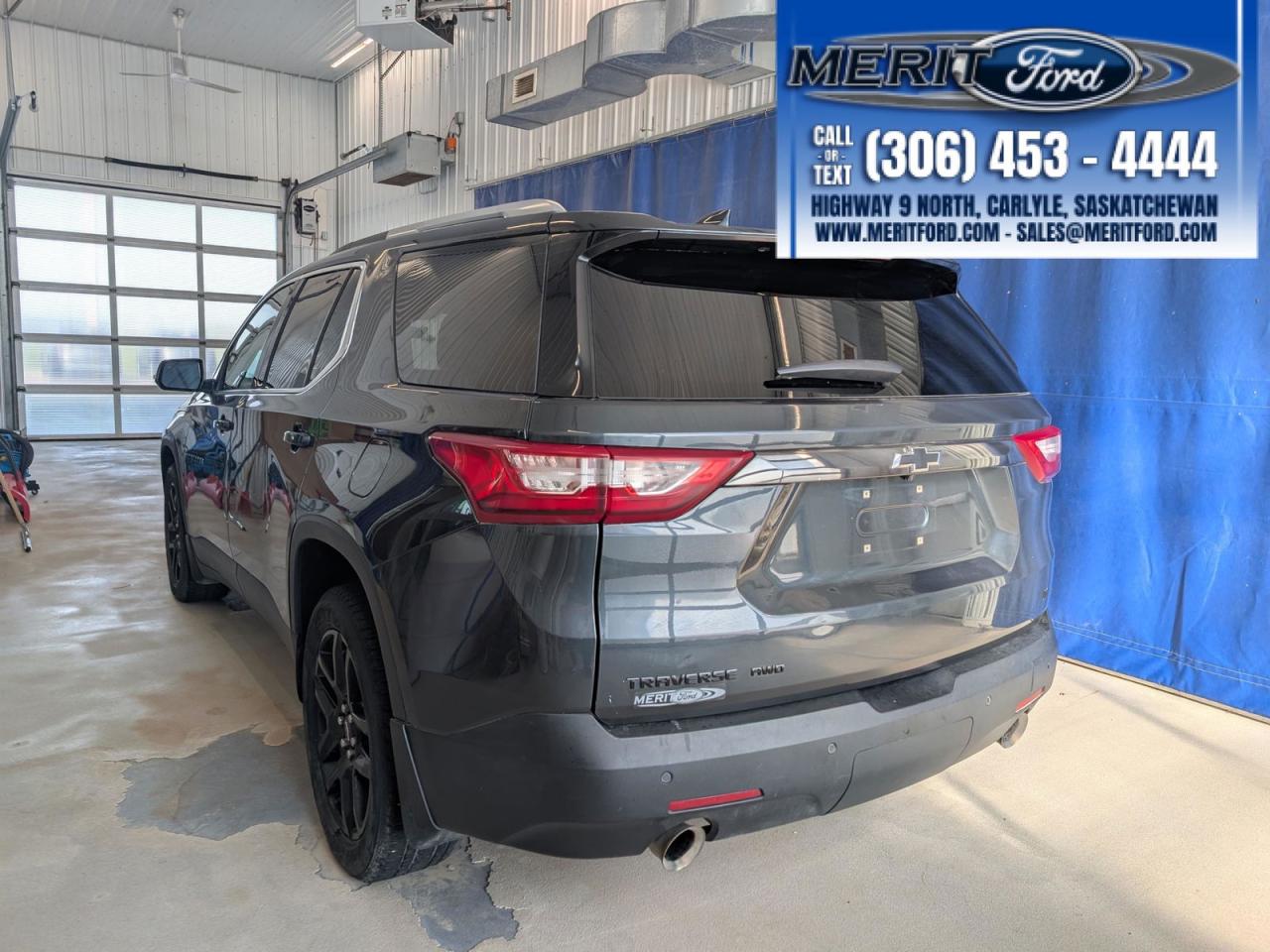 2018 Chevrolet Traverse LT Cloth Pre-Winter Clearance Sale Photo5