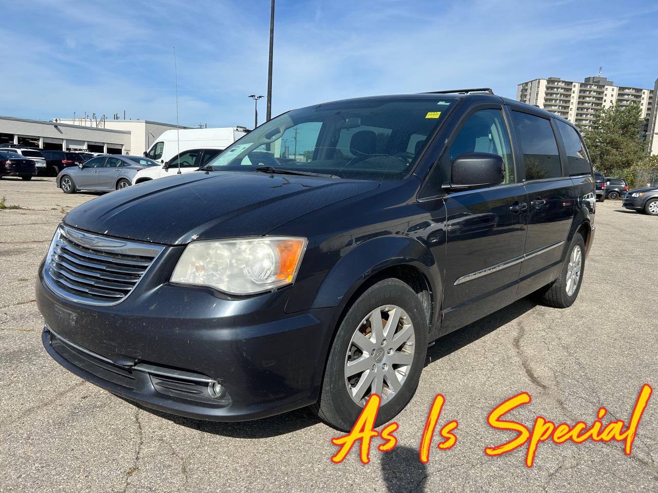 Used 2014 Chrysler Town & Country Touring As Is Special! | You Certify, You Save! for sale in Kitchener, ON