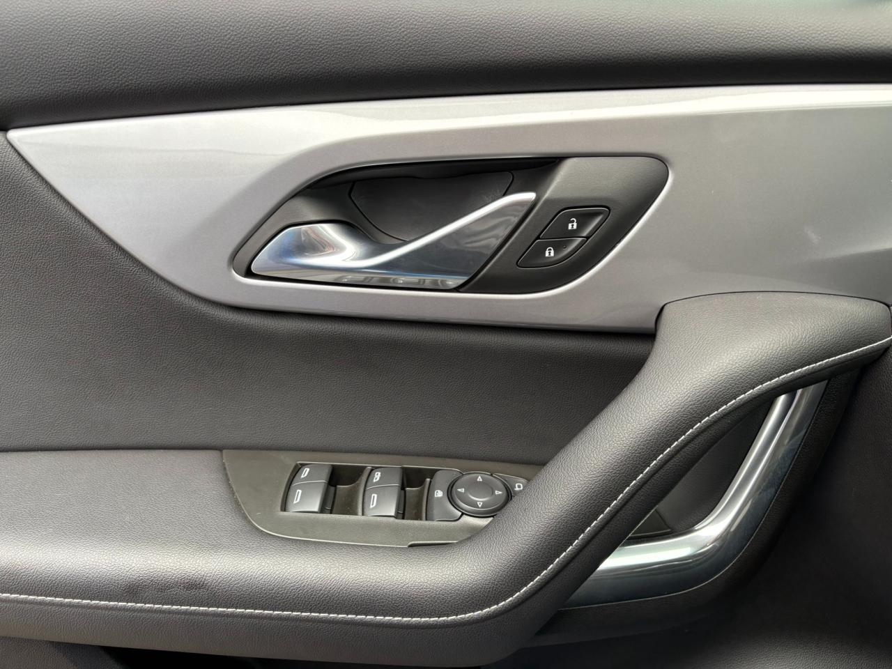 2024 Chevrolet Blazer One Owner | 2LT | AWD | Plus Package | 20" Wheels Photo