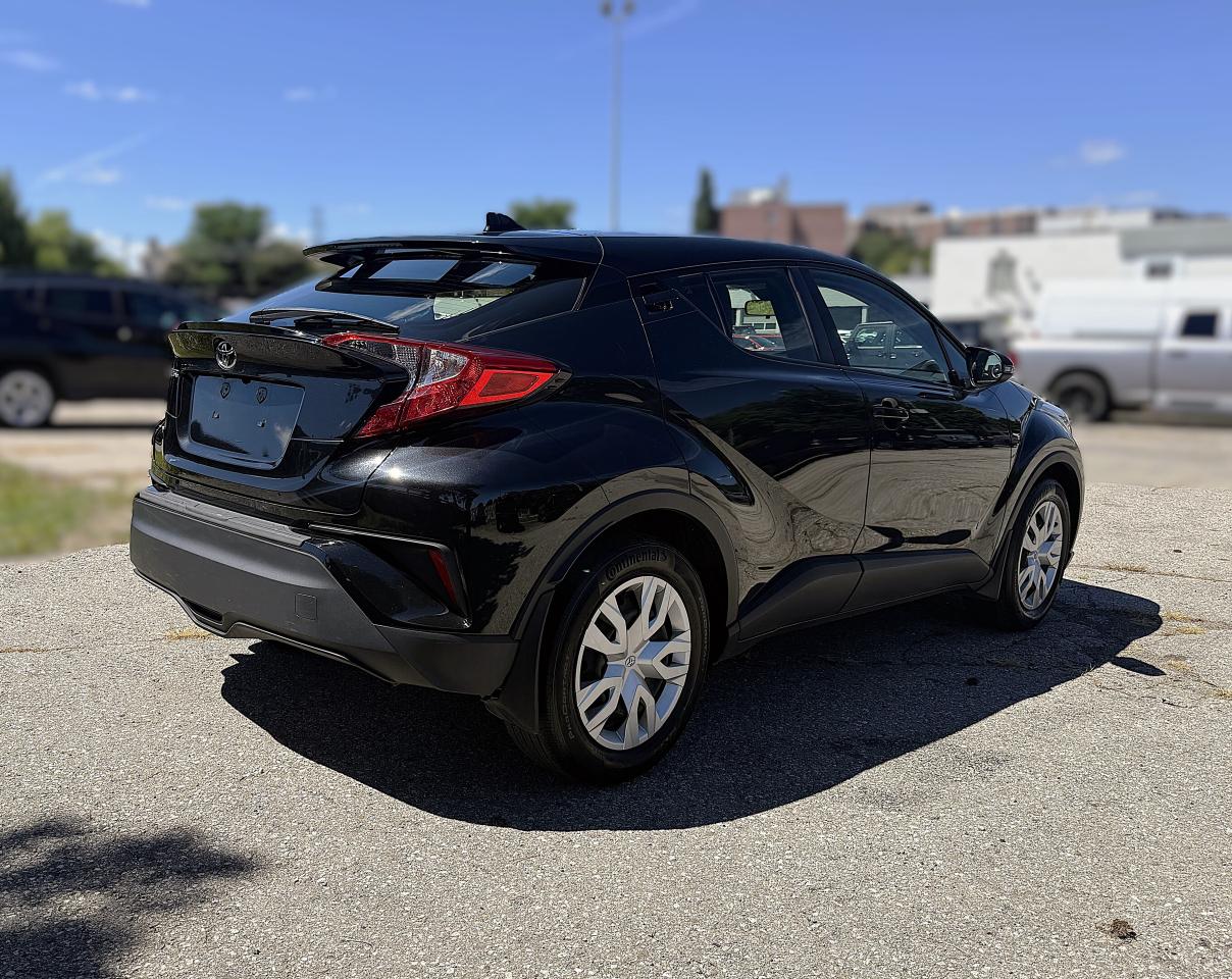2021 Toyota C-HR LE | BACK UP CAMERA | TOUCH SCREEN | Photo