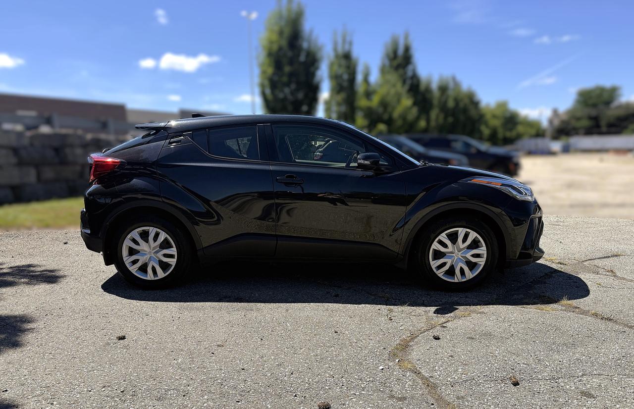 2021 Toyota C-HR LE | BACK UP CAMERA | TOUCH SCREEN | Photo