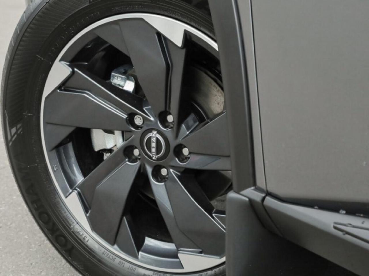 2026 Nissan Rogue SV Moonroof  - Sunroof -  Power Liftgate Photo