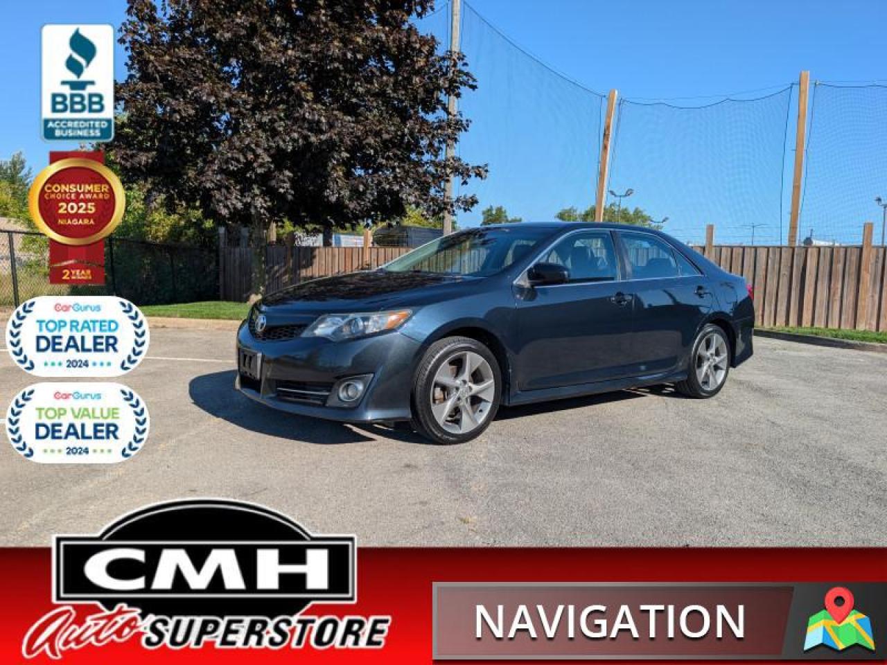 Used 2014 Toyota Camry XLE  **REAR CAM - HTD SEATS** for sale in St. Catharines, ON