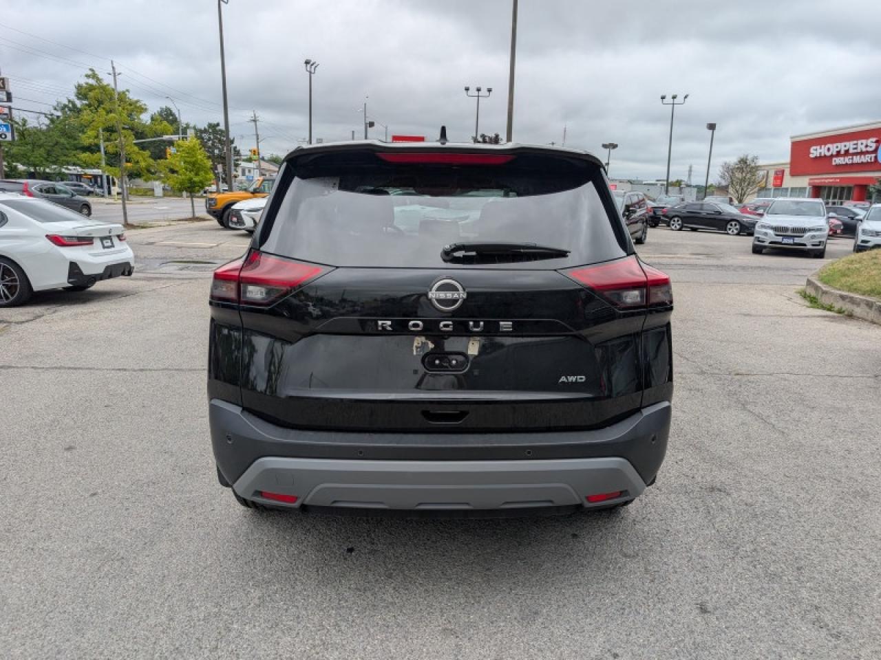 2022 Nissan Rogue S  **APPLE CP - BLIND SPOT** Photo3