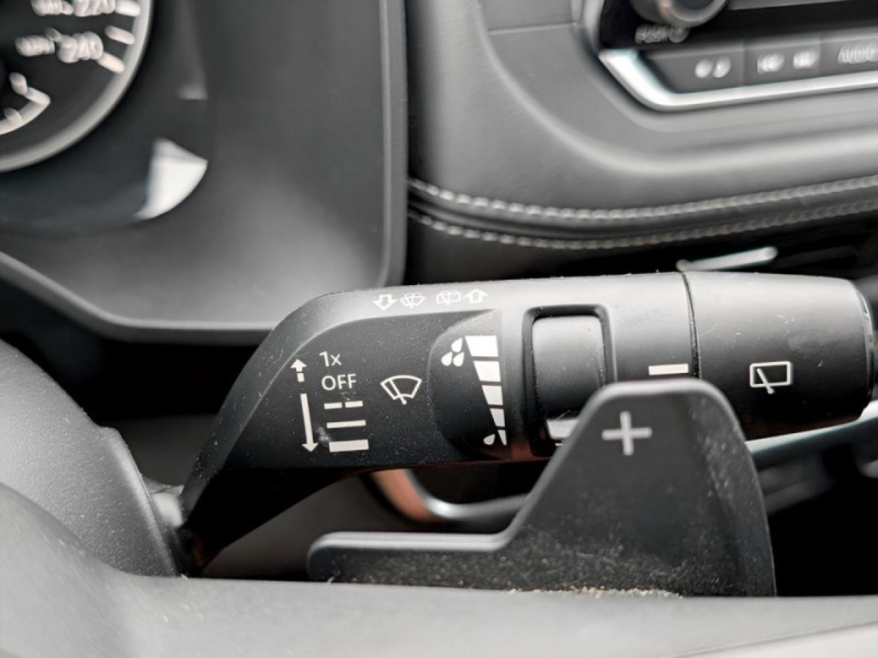 2022 Nissan Rogue S  **APPLE CP - BLIND SPOT** Photo