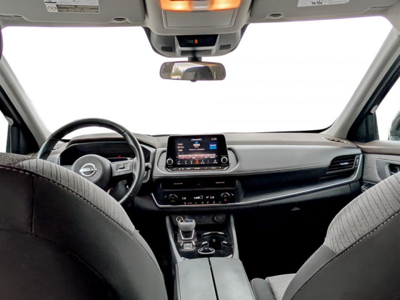 2022 Nissan Rogue S  **APPLE CP - BLIND SPOT** Photo