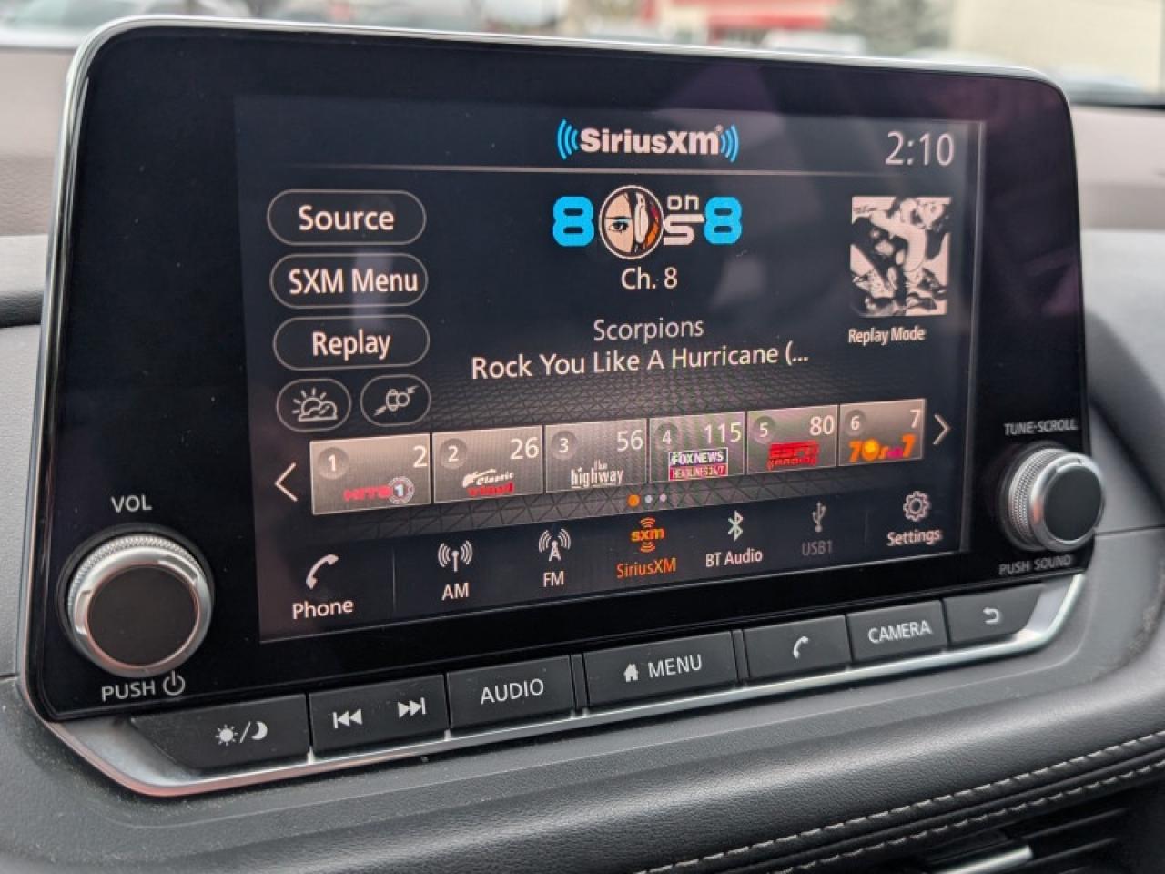 2021 Nissan Rogue S  **CAM - APPLE CP - HTD SW** Photo