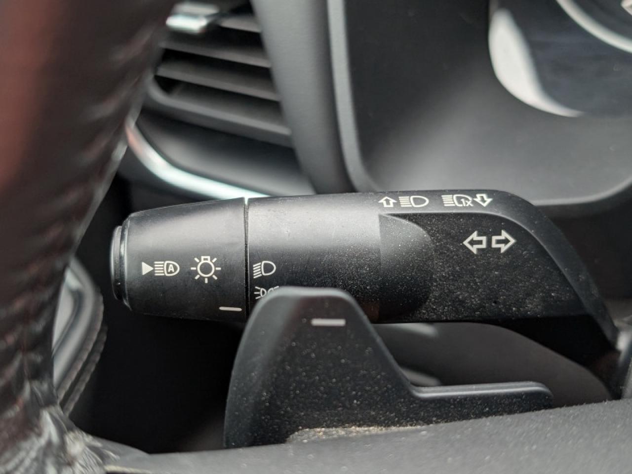 2021 Nissan Rogue S  **CAM - APPLE CP - HTD SW** Photo
