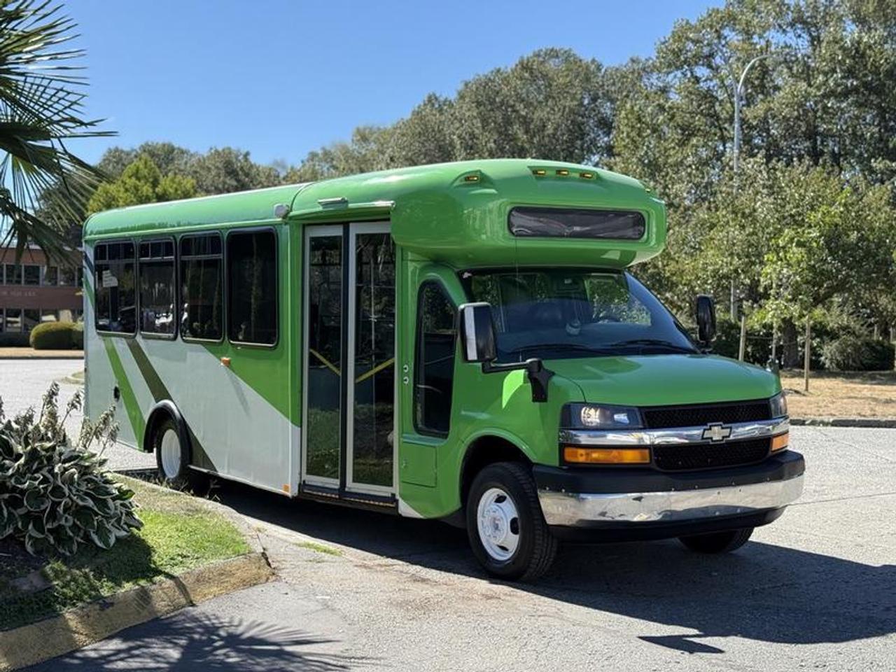 2013 Chevrolet Express G4500 Diesel 11-Passenger Bus with Wheelchair Ramp, 6.0L, 8 cylinder, 2 door, automatic, RWD, air conditioning, green exterior, blue interior, cloth. Duramax diesel. Certification and decal valid until January 2026. This item is currently OFFSITE. You must register an appointment with our office to schedule an offsite viewing. Appointments must be made a minimum of one business day in advance (and as defined by the days that Repo.com is open for business) before your appointment can be scheduled and confirmed. We may, at our own discretion, instead opt to transport smaller items to Repo.coms main yard for viewing purposes.  $27,820.00 plus $375 processing fee, $28,195.00 total payment obligation before taxes.   Listing report, warranty, contract commitment cancellation fee, financing available on approved credit (some limitations and exceptions may apply). All above specifications and information is considered to be accurate but is not guaranteed and no opinion or advice is given as to whether this item should be purchased. We do not allow test drives due to theft, fraud, acts of vandalism and undetectable impaired driving. Instead we provide the following benefits: Complimentary Warranty (with options to extend), Limited Money Back Satisfaction Guarantee on Fully Completed Contracts, Contract Commitment Cancellation, and an Open-Ended Sell-Back Option. Ask seller for details or call 604-522-REPO(7376) to confirm listing availability.