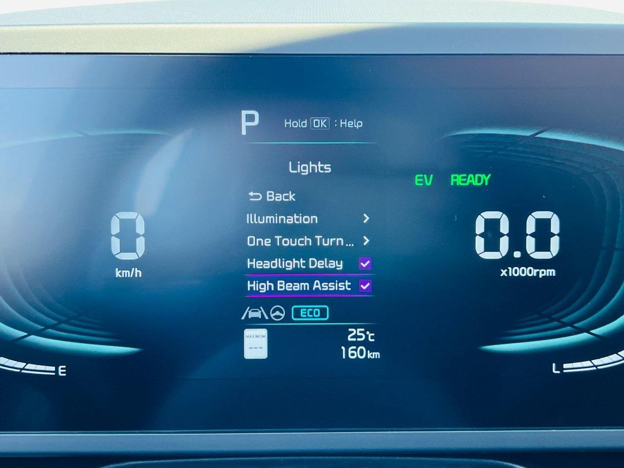 2025 Kia NIRO HEV LX Photo