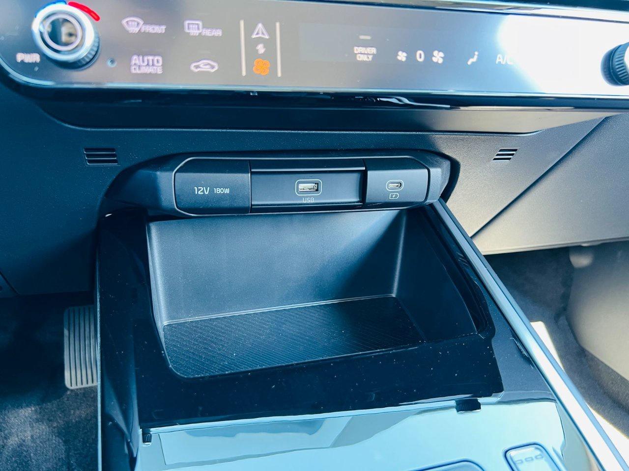 2025 Kia NIRO HEV LX Photo