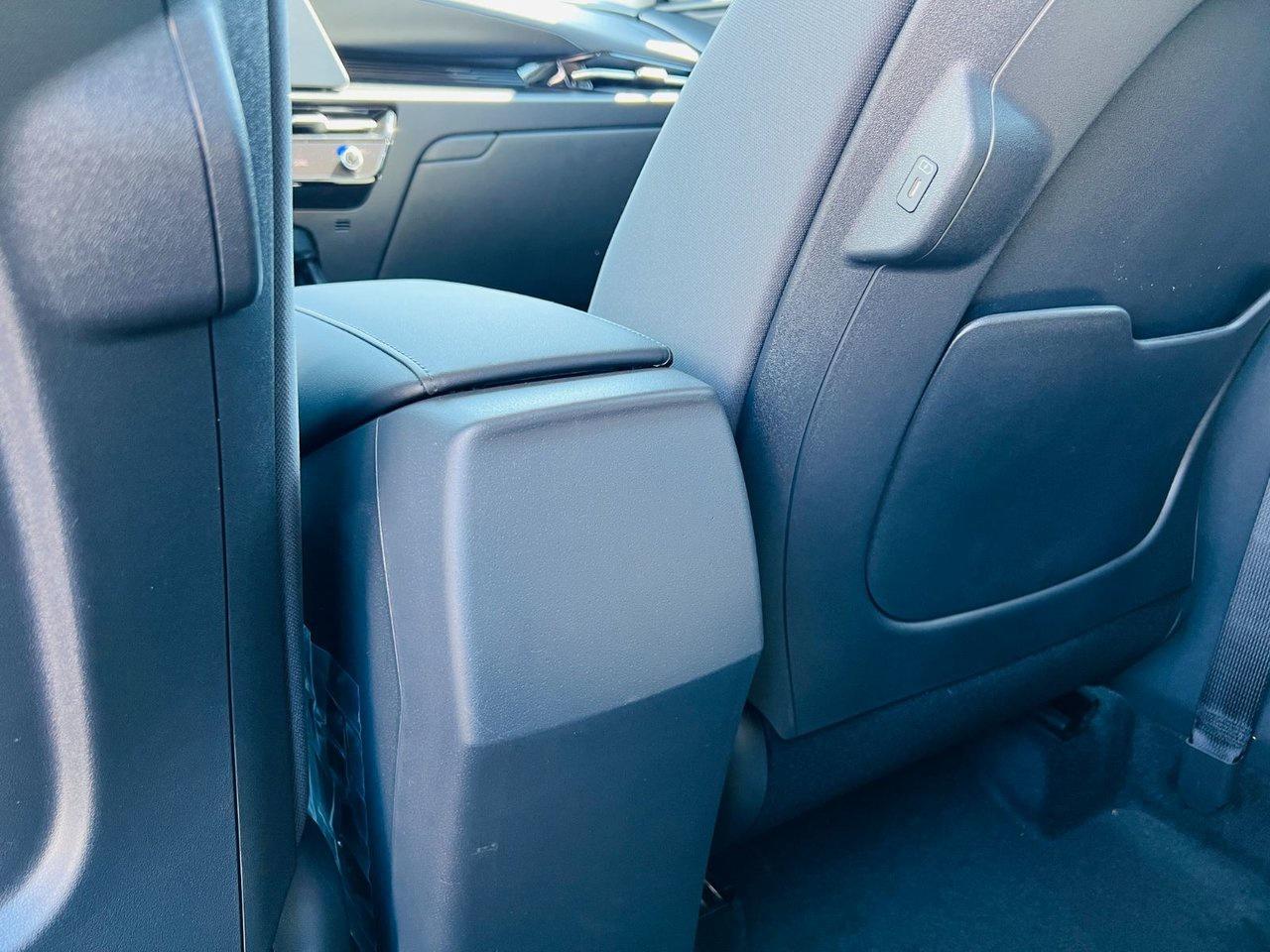 2025 Kia NIRO HEV LX Photo