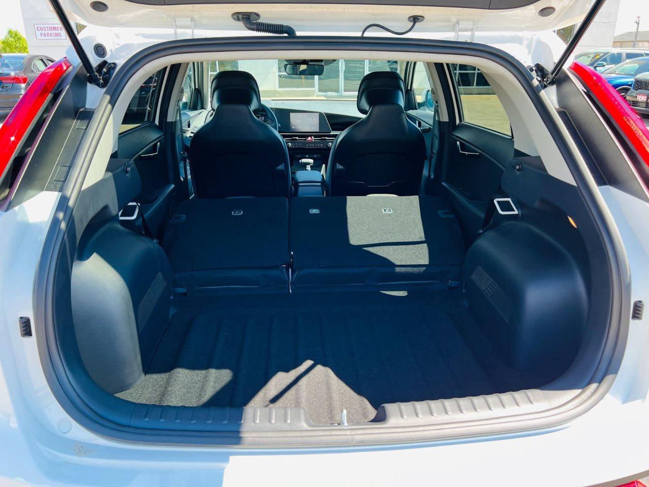 2025 Kia NIRO HEV LX Photo