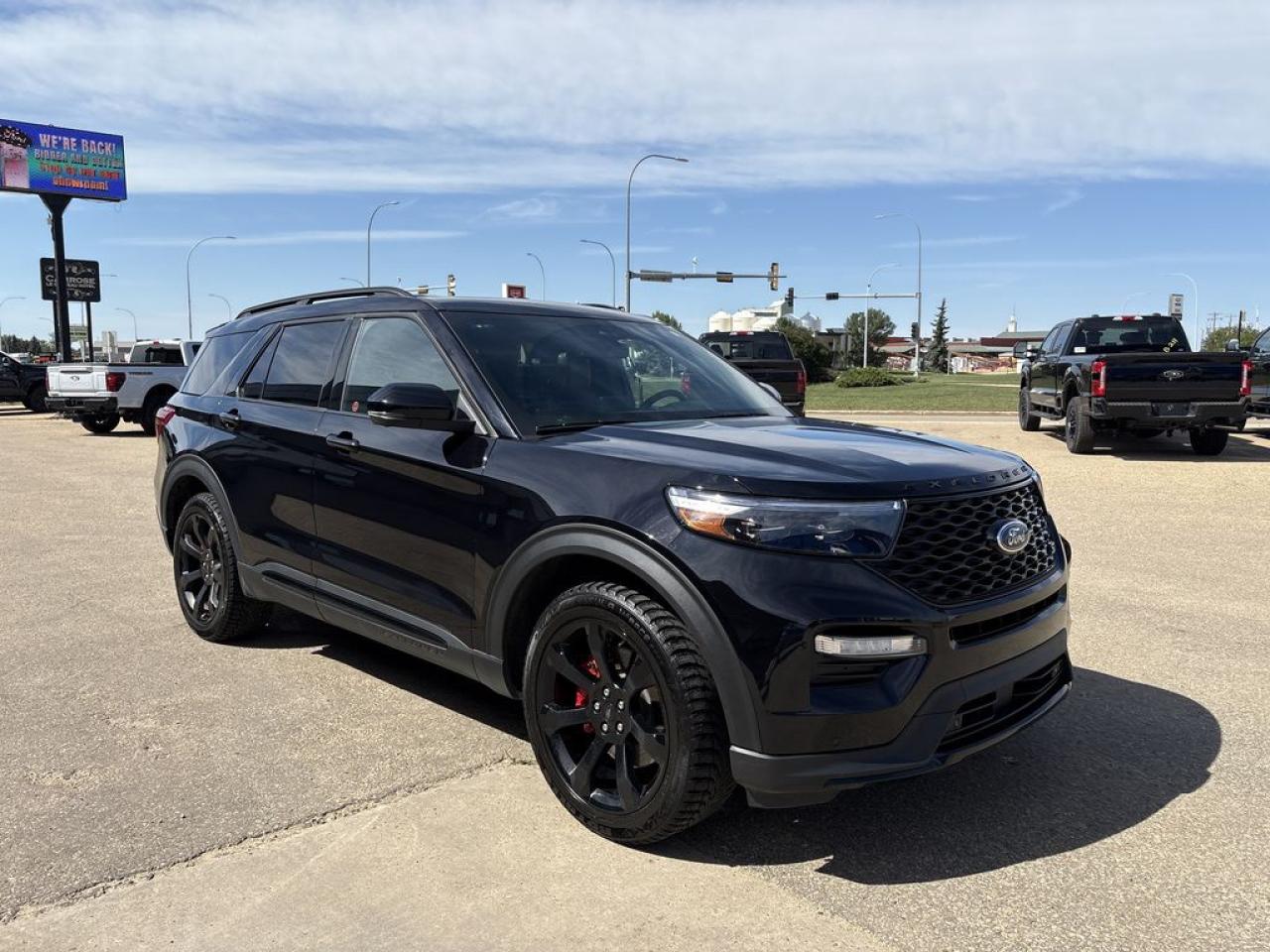 2023 Ford Explorer ST Photo0