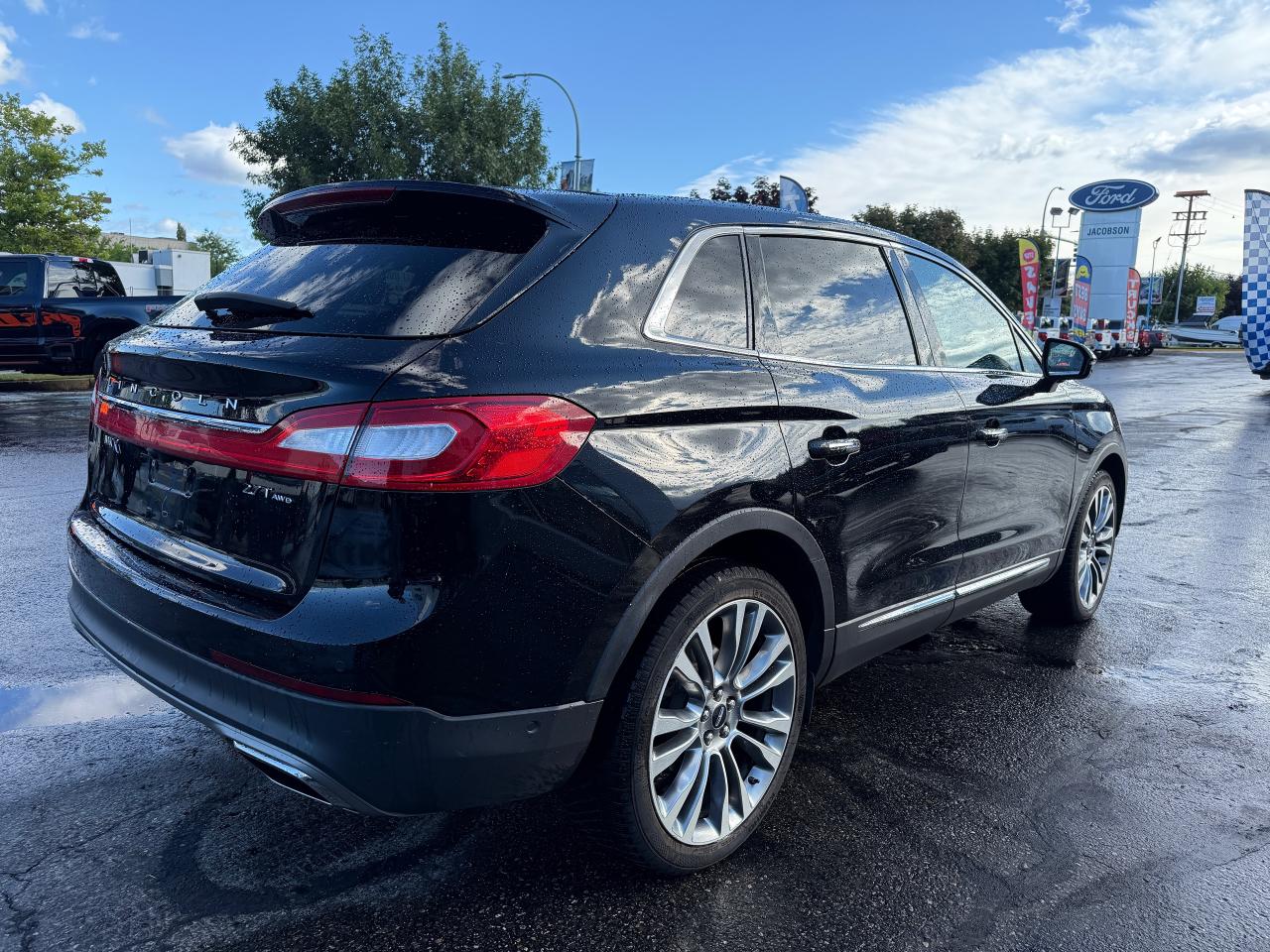 2018 Lincoln MKX Reserve Photo4