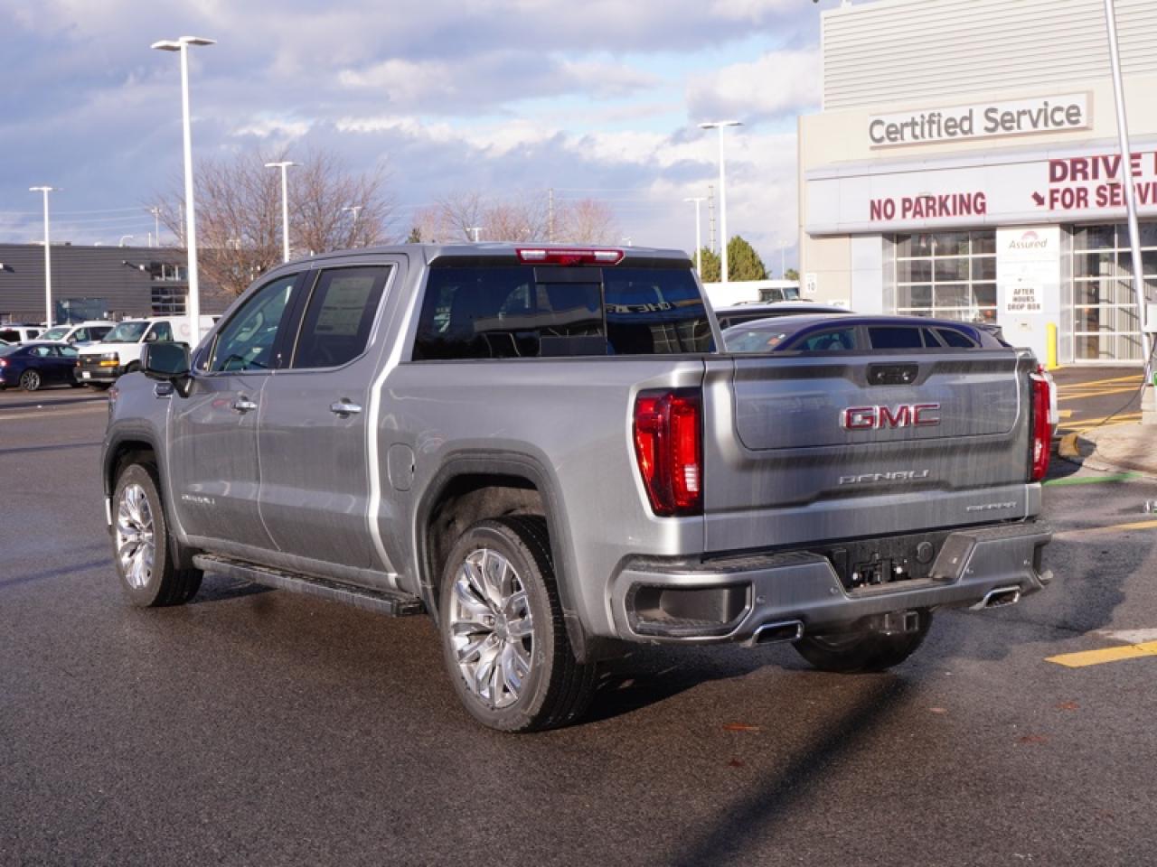 2026 GMC Sierra 1500 Denali  - Leather Seats Photo2
