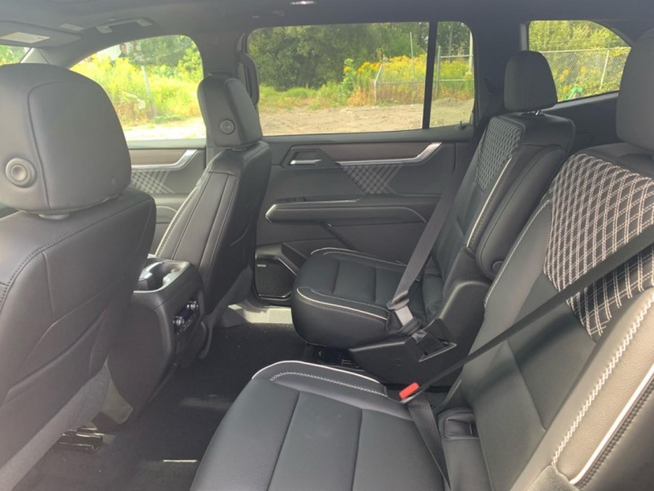 2026 GMC Acadia Denali  - Leather Seats - Low Mileage Photo