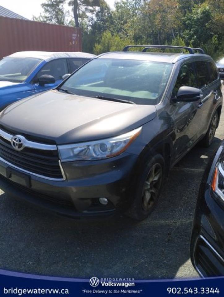 Used 2016 Toyota Highlander LIMITED for sale in Hebbville, NS